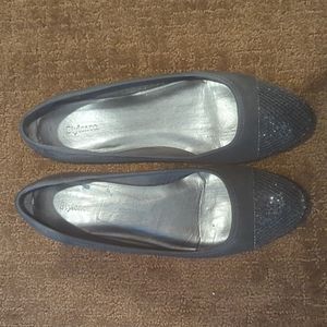 Shoes- black flats, size 8